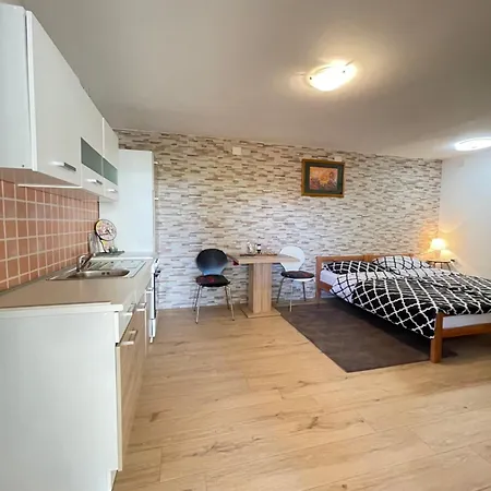 Apartment Mika Pula