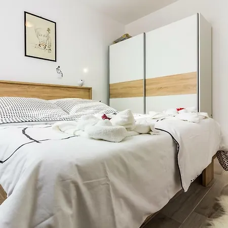 Mika Apartment Pula
